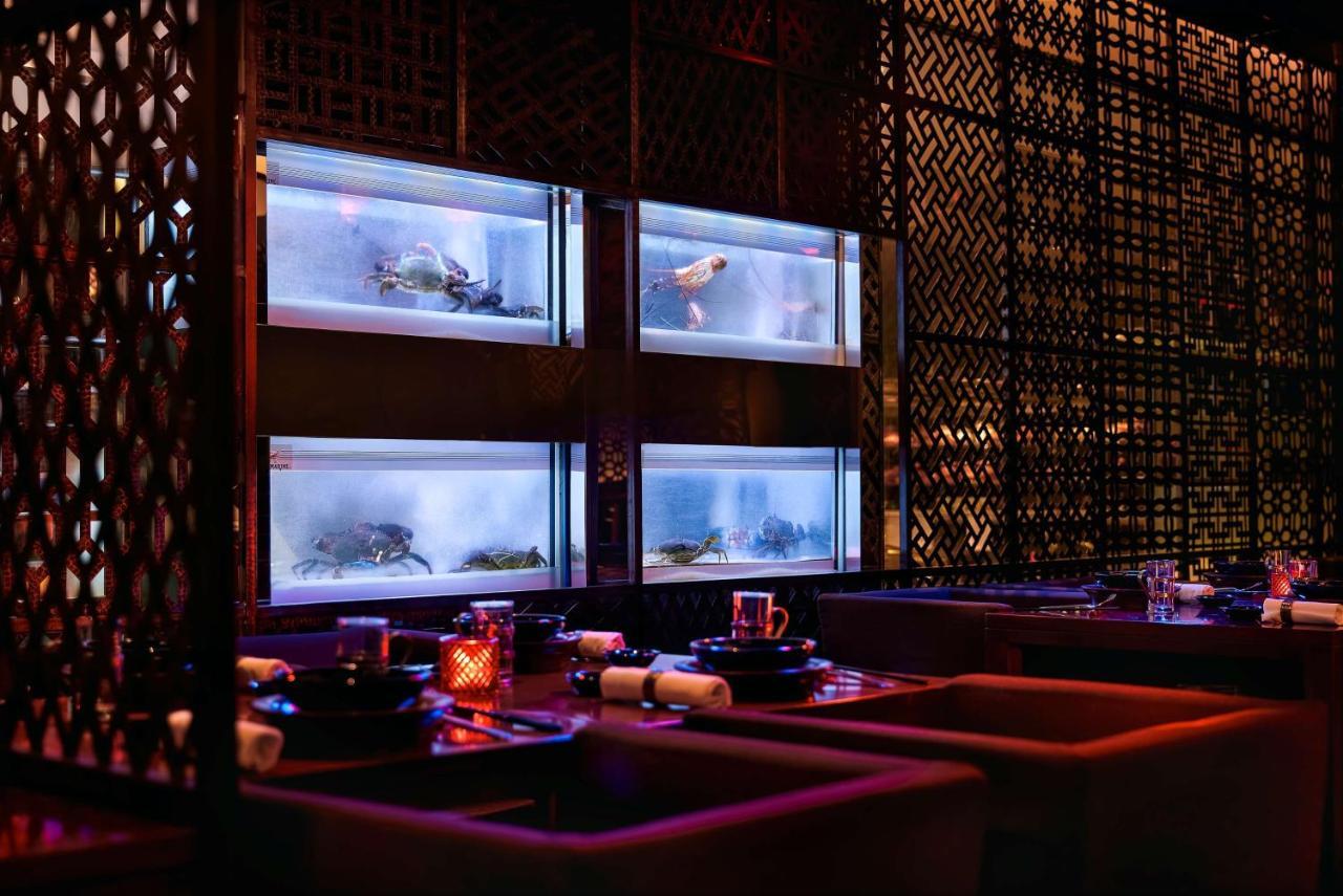 แกรนด์ ไฮแอท มุมไบ Hotel ภายนอก รูปภาพ The interior of the restaurant