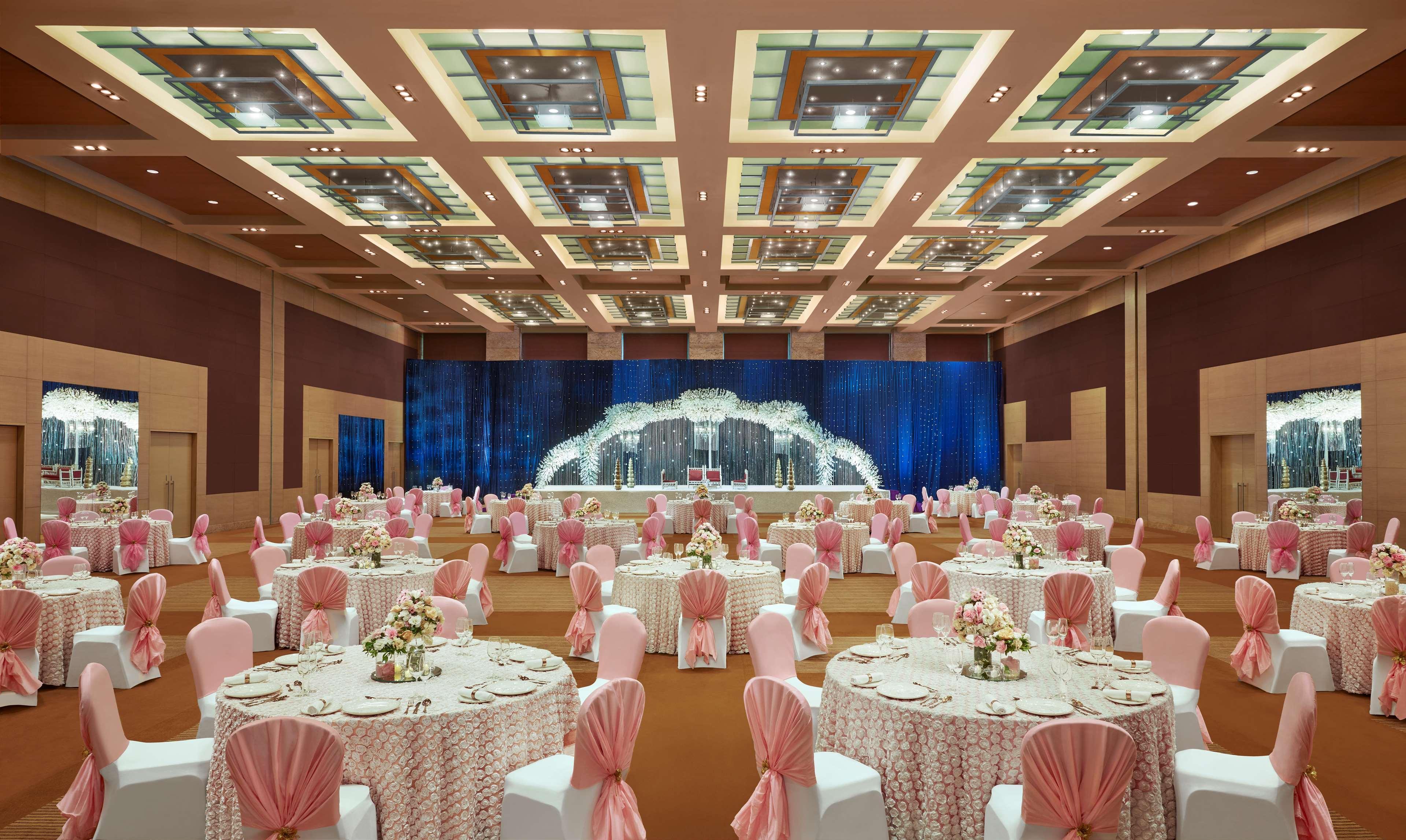 แกรนด์ ไฮแอท มุมไบ Hotel ภายนอก รูปภาพ The Grand Ballroom